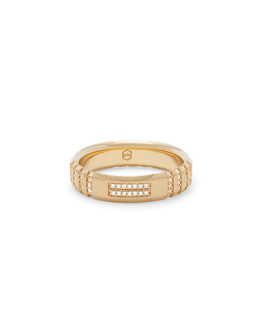 Spindle Ring in 18K Gold with Natural Diamonds